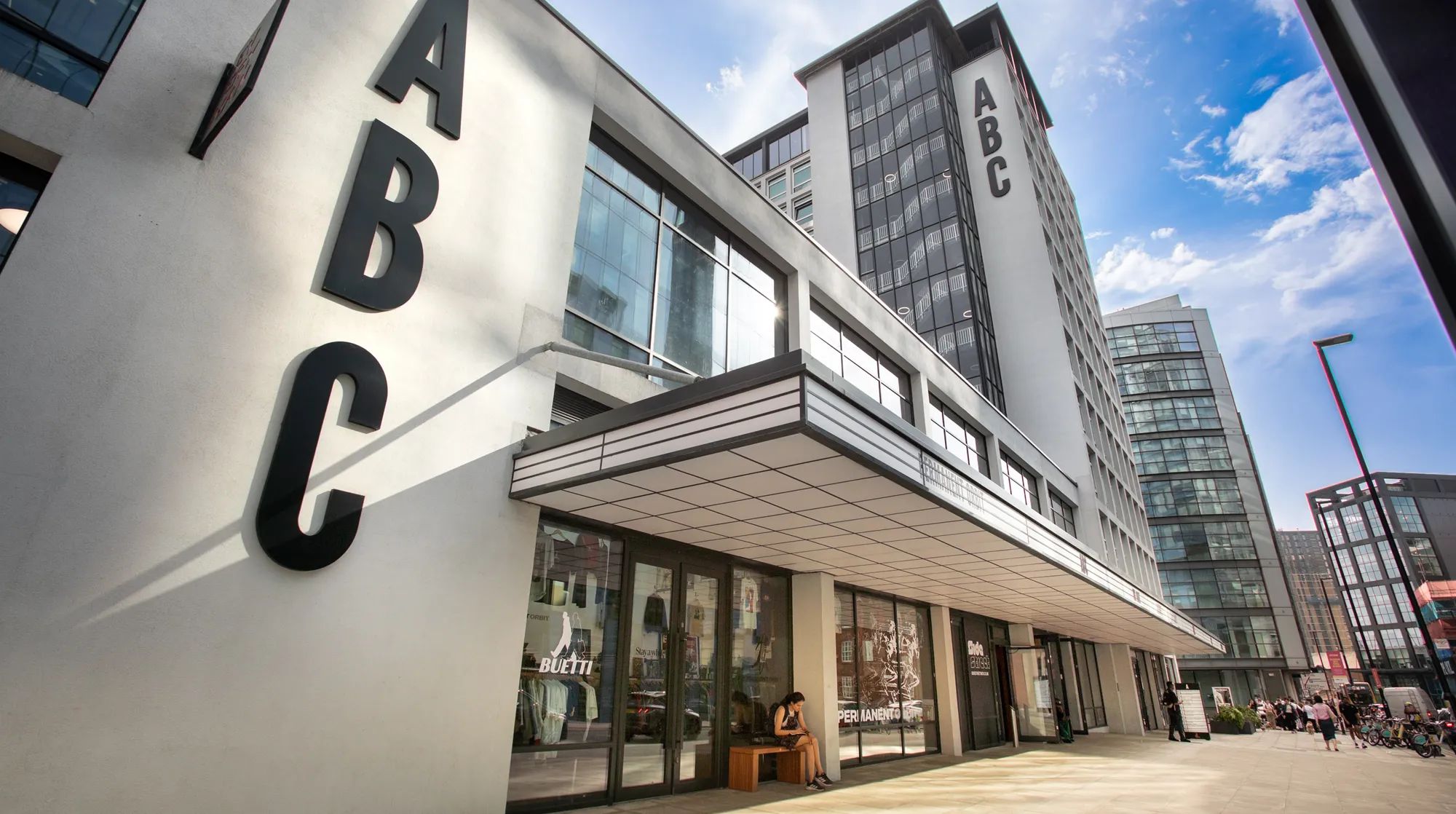 Home Post Production - Gebäude in Manchester