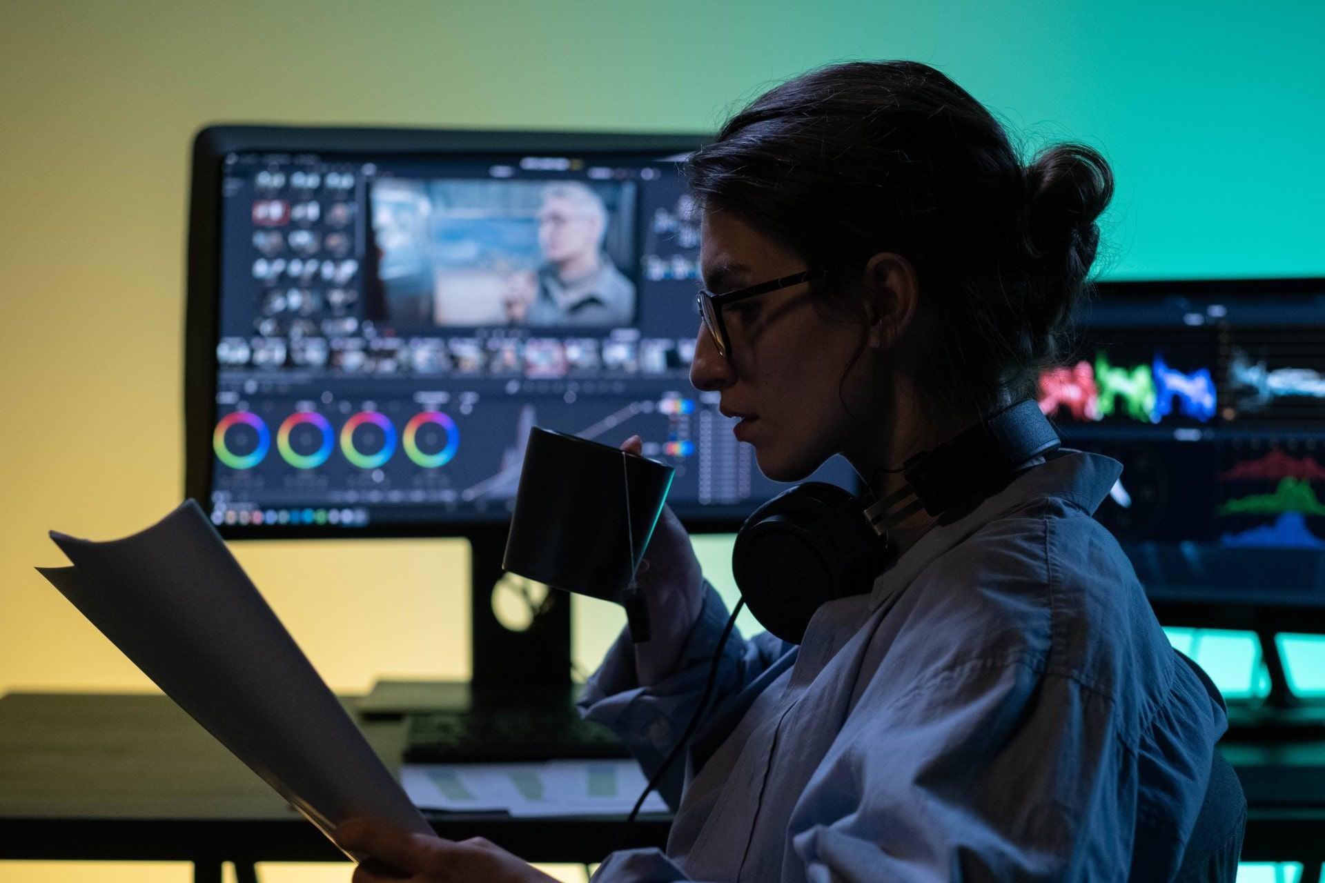 A post-production schedule of edit suites, staff and freelancers in freispace
